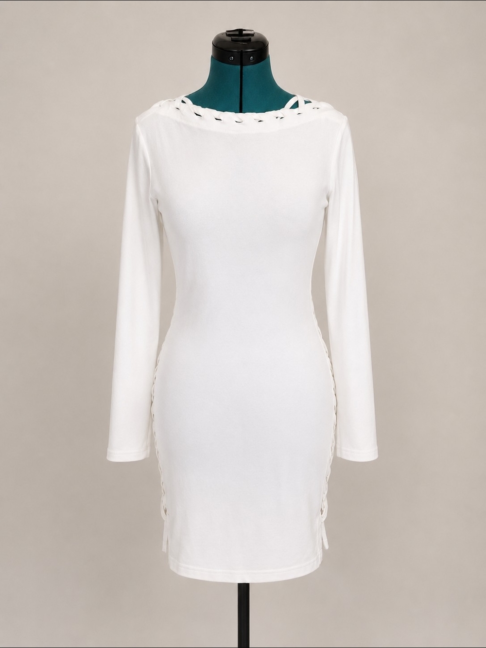 Bailey 44 White Long-Sleeve Lace-Up Bodycon Dress